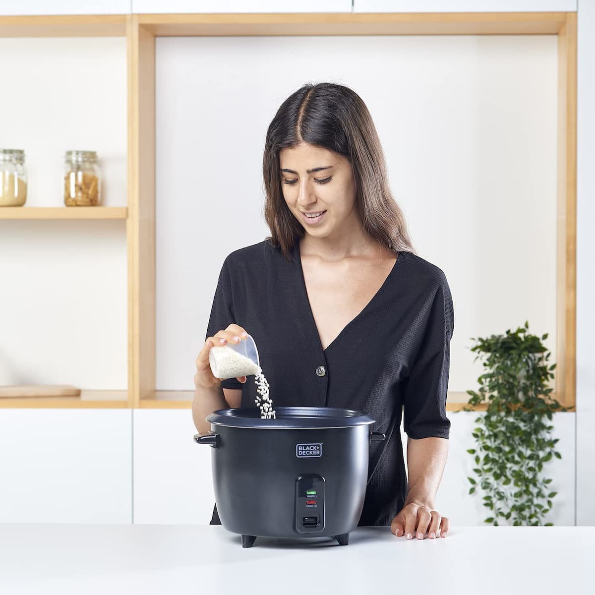 Black & Decker Rice Cooker 700W με Χωρητικότητα 1.8lt ES9680120B 3