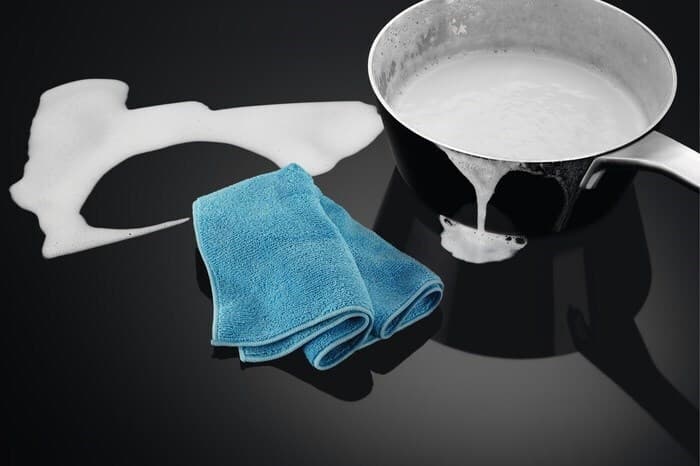 Electrolux Εστία Υγραερίου & Ρεύματος Αυτόνομη με Λειτουργία Κλειδώματος 59x52εκ. KDI641723K 6