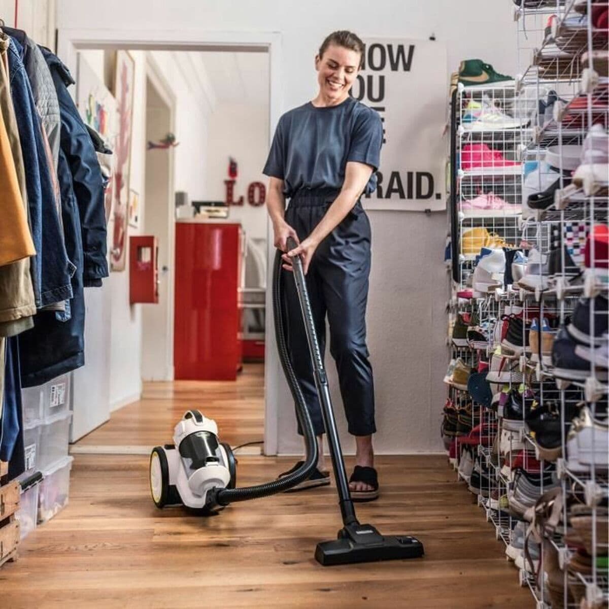 Karcher VC 3 Ηλεκτρική Σκούπα 700W με Κάδο 0.9lt Λευκή 11
