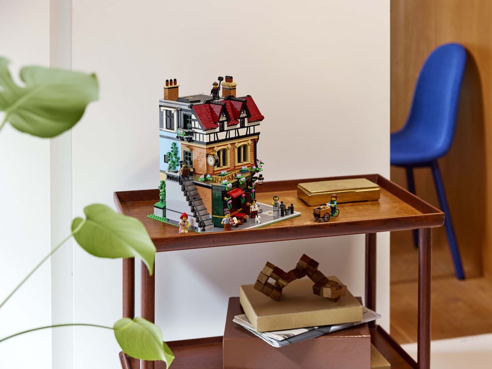 LEGO Icons Tudor Corner για 18+ Ετών 3266τμχ 10350 5
