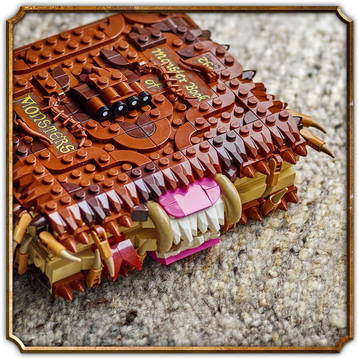 LEGO Harry Potter Chomping Monster Book of Monsters για 9+ Ετών 518τμχ 76449 6