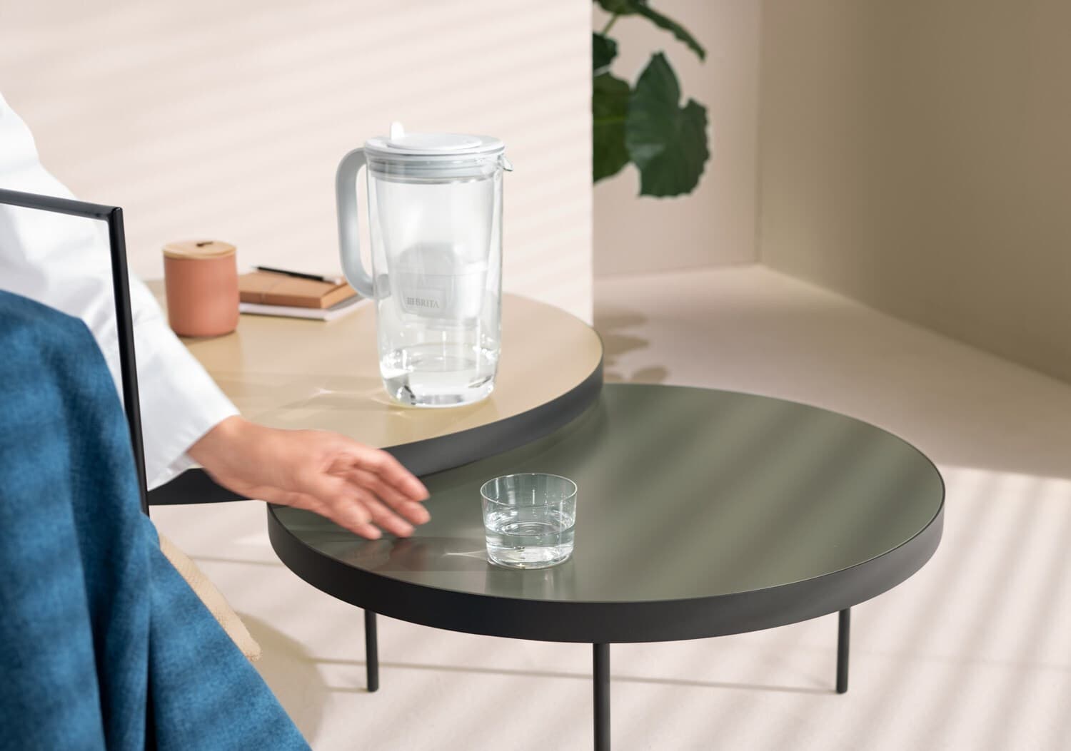 Brita Glass Κανάτα Σερβιρίσματος Πλαστική Grey με Φίλτρο 2500ml 6