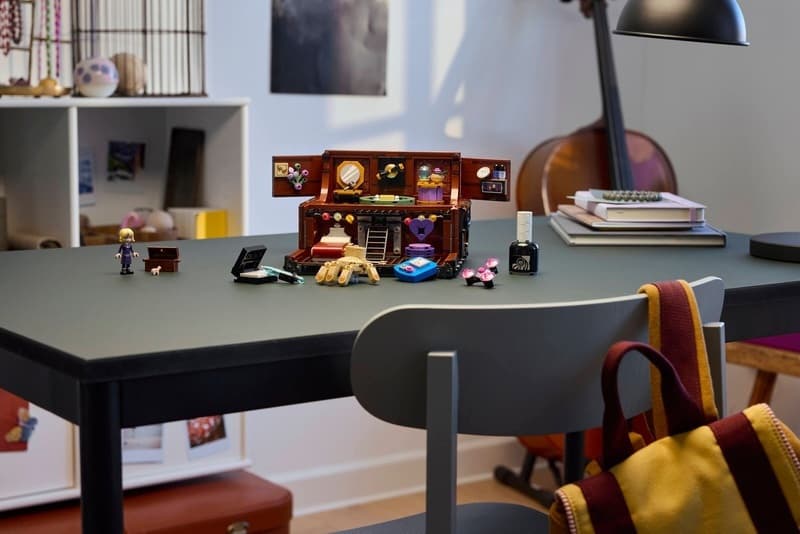LEGO Wednesday Thing's Apartment για 10+ Ετών 828τμχ 76785 4