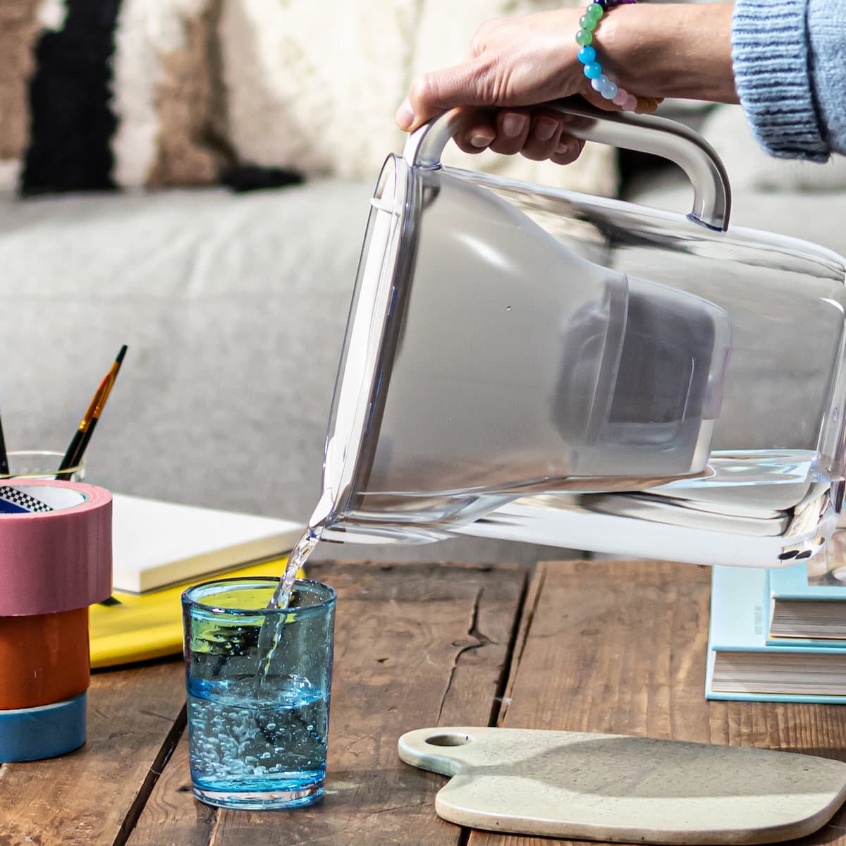 Brita Style Essential Κανάτα Σερβιρίσματος Πλαστική White με Φίλτρο 2400ml 2