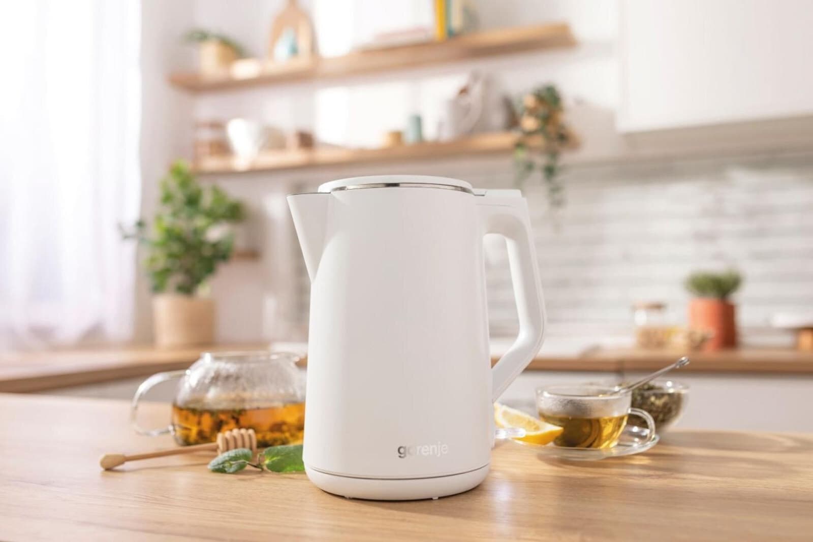Gorenje Βραστήρας 1.5lt 2200W Λευκός K15DWW 5