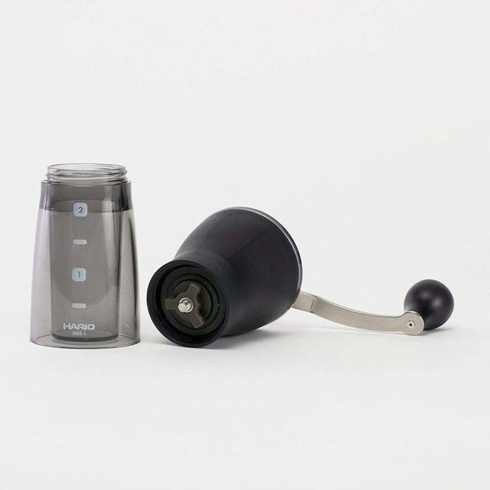 Hario Ceramic Mini-Slim Plus Χειροκίνητος Μύλος Άλεσης Καφέ σε Μαύρο Χρώμα 24gr 4