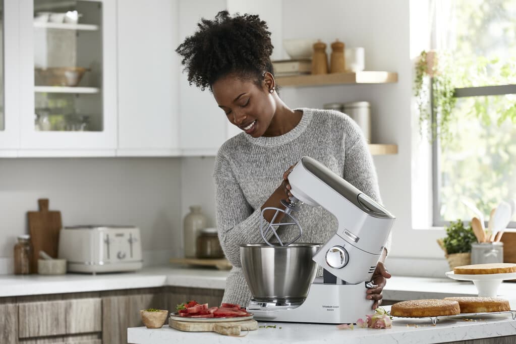 Kenwood Titanium Chef Baker Κουζινομηχανή 1200W με Ανοξείδωτο Κάδο 5lt Λευκή 5