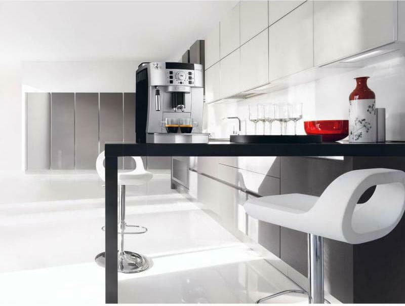 De'Longhi Magnifica S Αυτόματη Μηχανή Espresso 1450W Πίεσης 15bar με Μύλο Άλεσης Ασημί ECAM22.110.SB 10