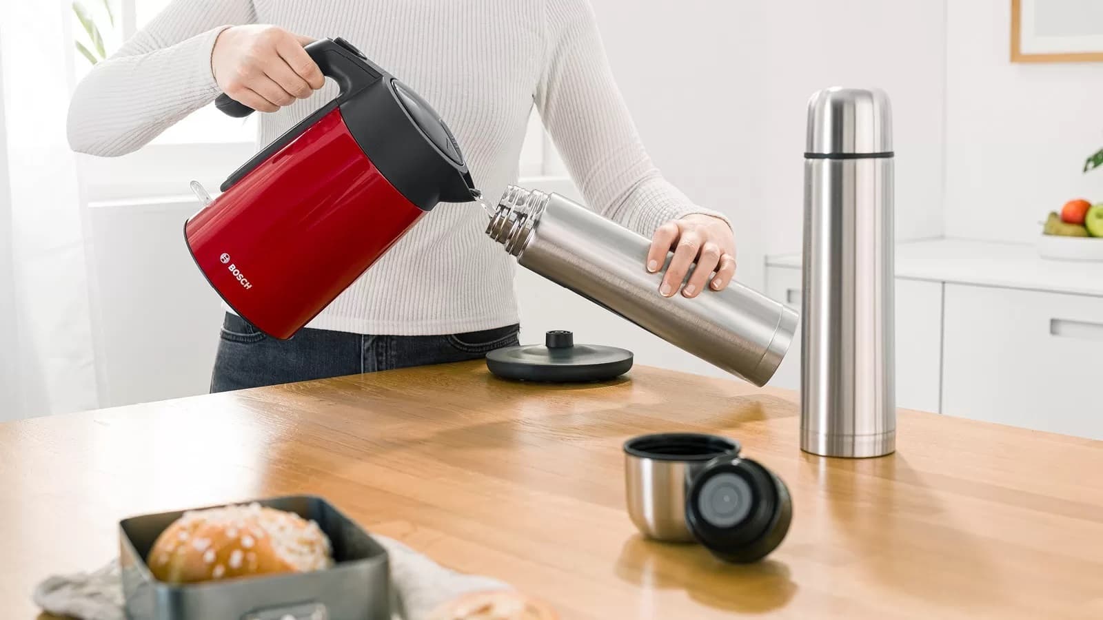 Bosch Βραστήρας 1.7lt 2400W Κόκκινος TWK7L464 8