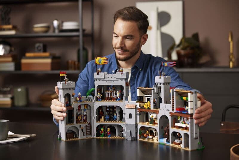 LEGO Castle Lion Knights' Castle για 18+ Ετών 4514τμχ 10305 8