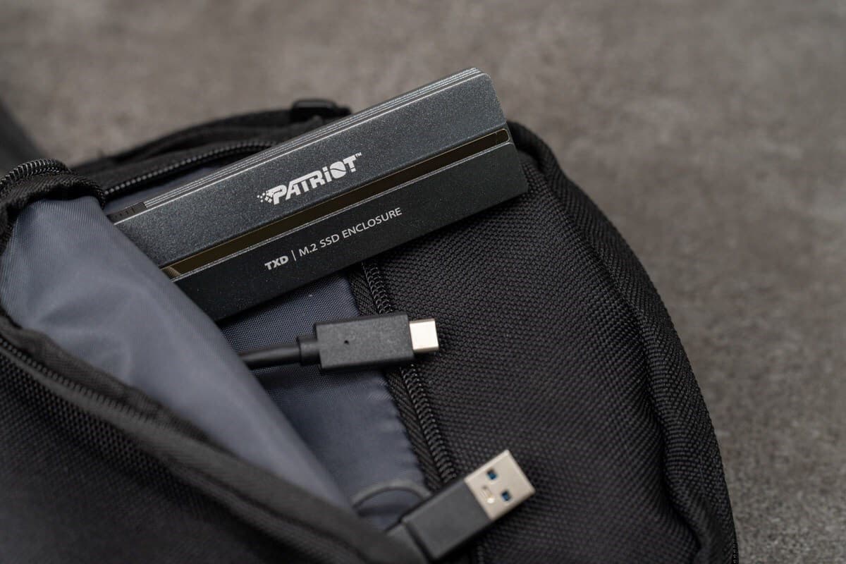 Patriot Θήκη για Σκληρό Δίσκο M.2 SATA III NVME με σύνδεση Type-C σε Γκρι χρώμα PV810UPNGM 8