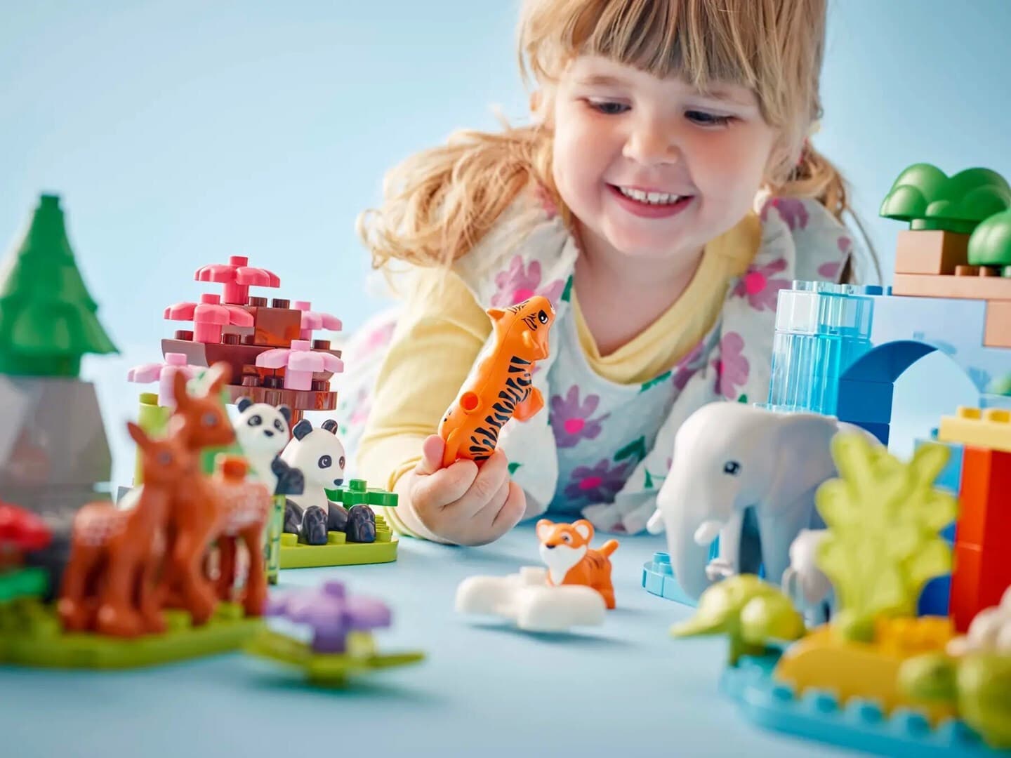 LEGO Duplo Town - 3-in-1 Wild Animal Families για 2+ Ετών 92τμχ 10446 11