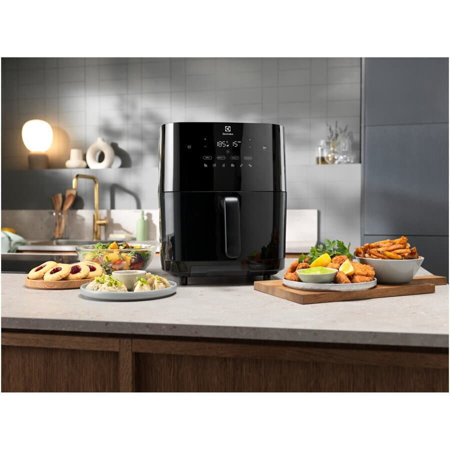 Electrolux Air Fryer 7lt Μαύρο EAF7SB 4