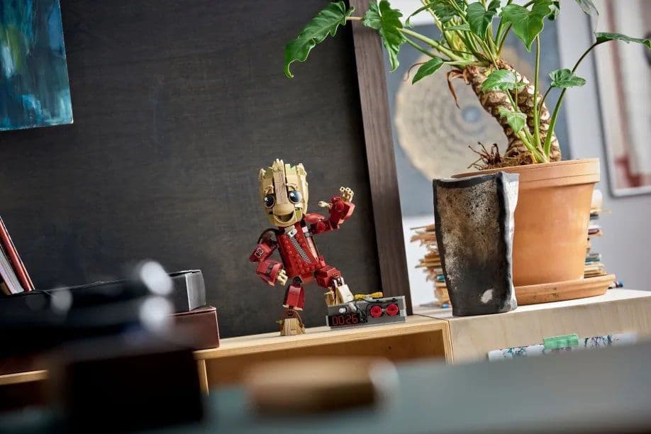 LEGO Marvel Ravager Jumpsuit Groot για 10+ Ετών 604τμχ 76341 10