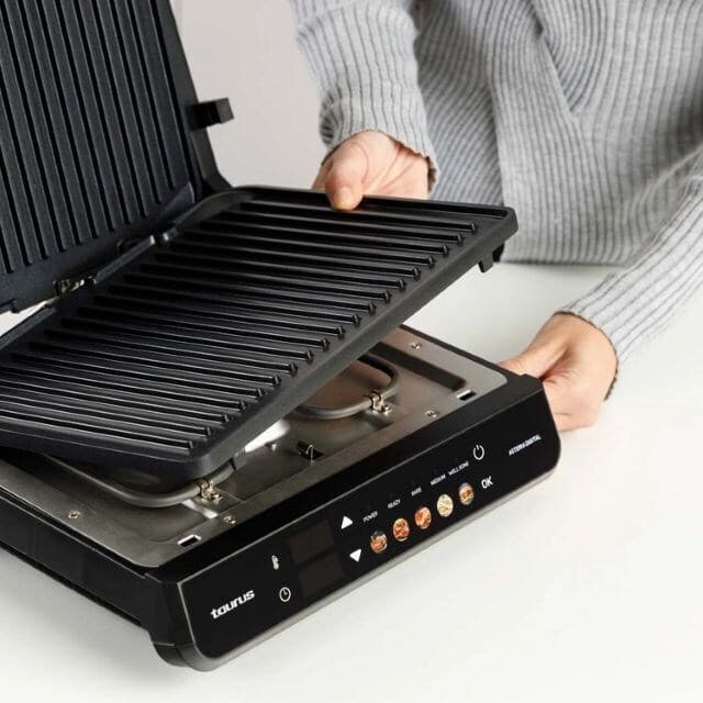 Taurus Asteria Τοστιέρα Γκριλιέρα 2000W Μαύρη 2