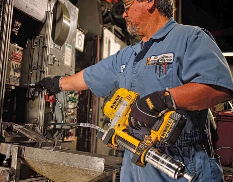 DEWALT Ηλεκτρικό Πιστόλι Γράσου Μπαταρίας 18V Solo (χωρίς Μπαταρία και Φορτιστή) DCGG571NK 10