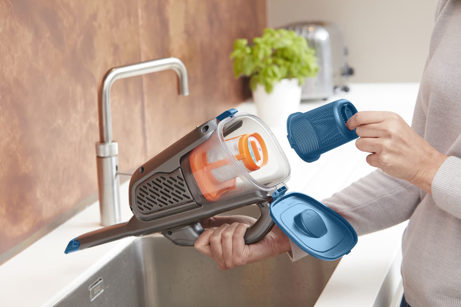 Black & Decker BHHV320J Επαναφορτιζόμενο Σκουπάκι Χειρός 12V Γκρι 7