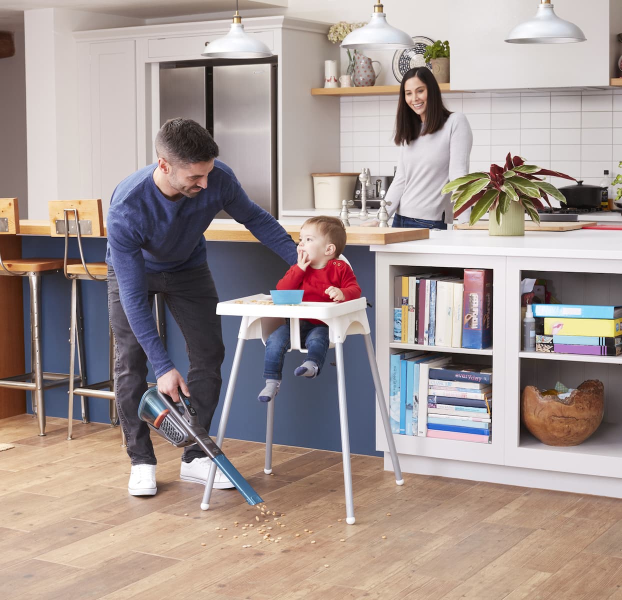 Black & Decker BHHV320J Επαναφορτιζόμενο Σκουπάκι Χειρός 12V Γκρι 4