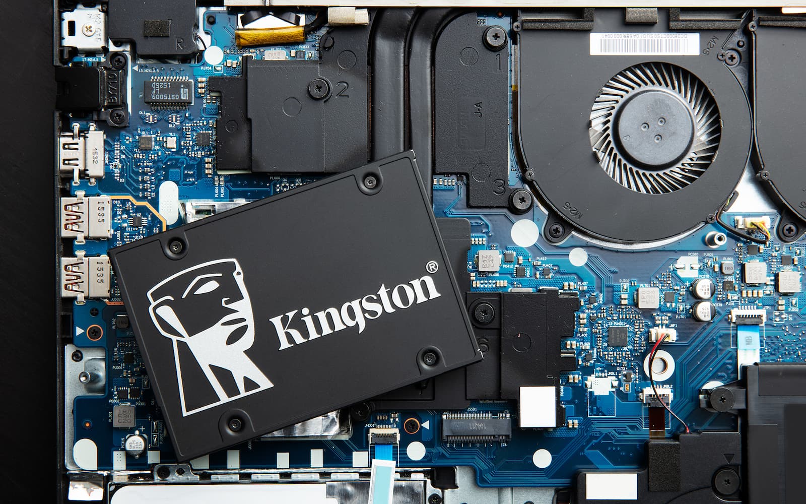 Kingston KC600 SSD 1TB τύπου 2.5'' με σύνδεση SATA III SKC600/1024G 7