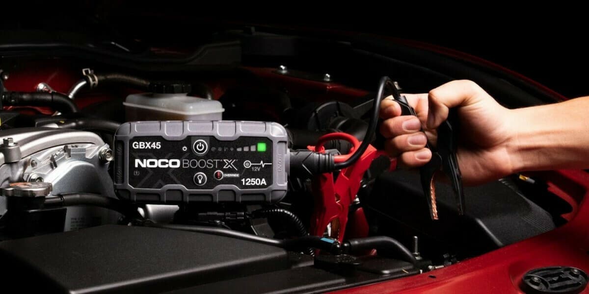Noco Boost X GBX45 Φορητός Εκκινητής Μπαταρίας Αυτοκινήτου & Μοτοσυκλέτας 1250A με Power Bank / USB / Φακό 12V GBX45 5