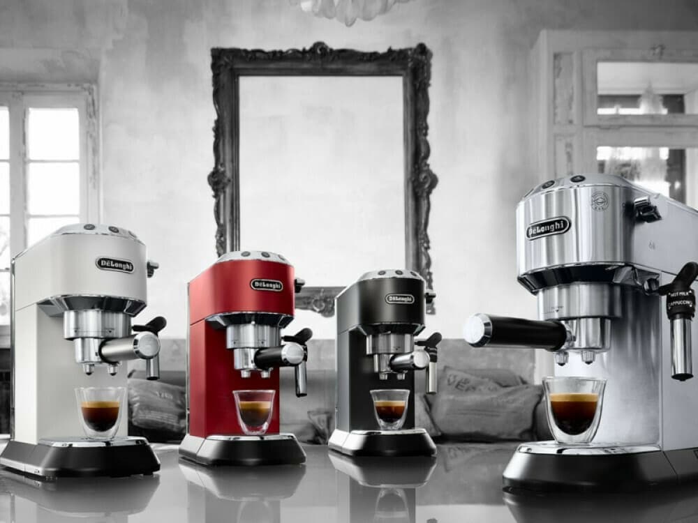 De'Longhi Dedica Pump Μηχανή Espresso 1300W Πίεσης 15bar Κόκκινη EC685.R 0132106139 4