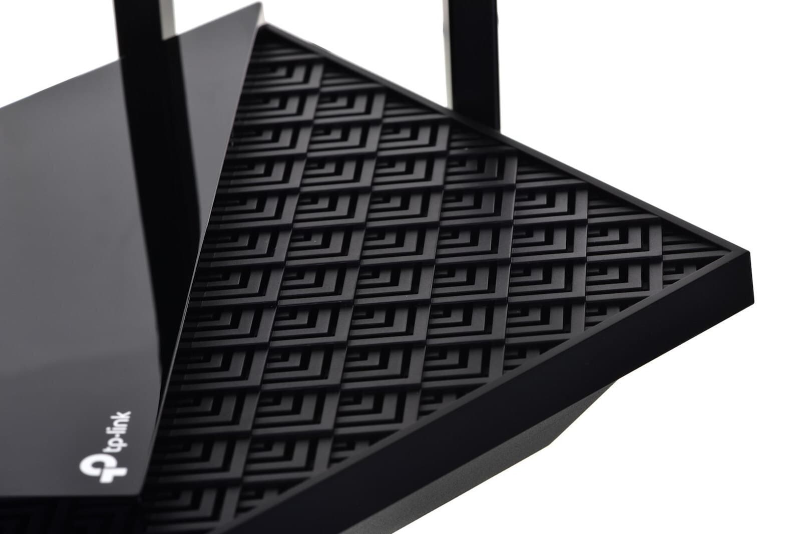 TP-LINK AX72 Pro v1 Ασύρματο Router Wi‑Fi 6 με 5 Θύρες 6