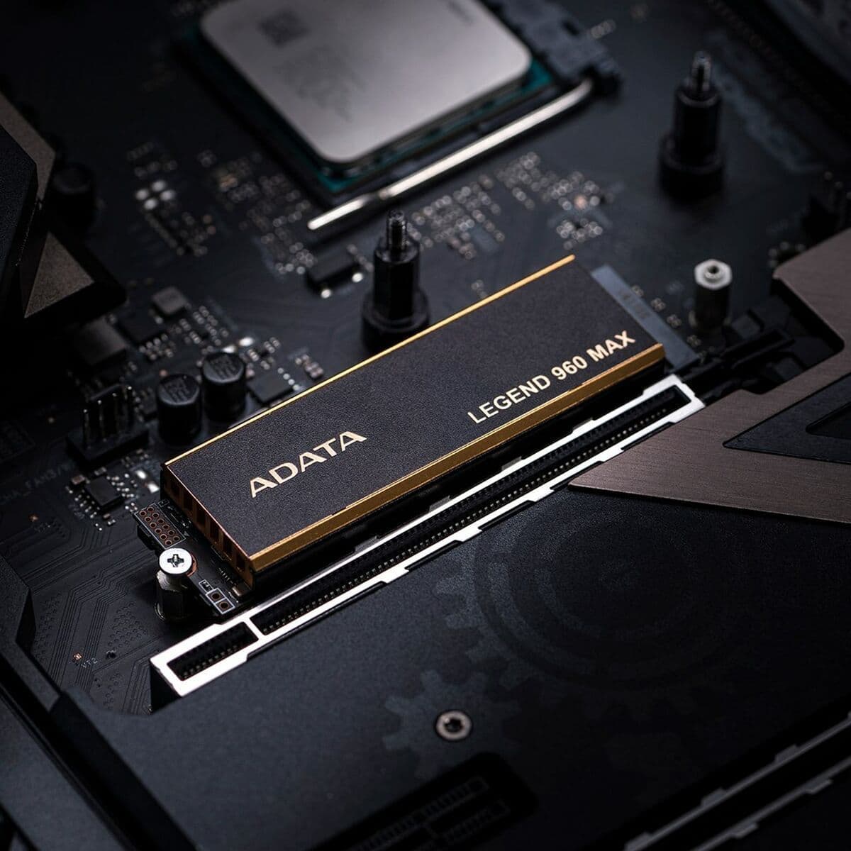 Adata Legend 960 MAX SSD 4TB τύπου M.2 με σύνδεση PCI Express 4.0 και Ψύκτρα ALEG-960M-4TCS 6