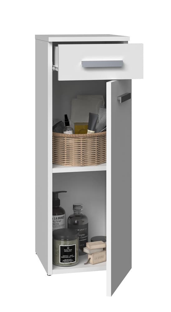 Nel V Ds White Bathroom Column 4
