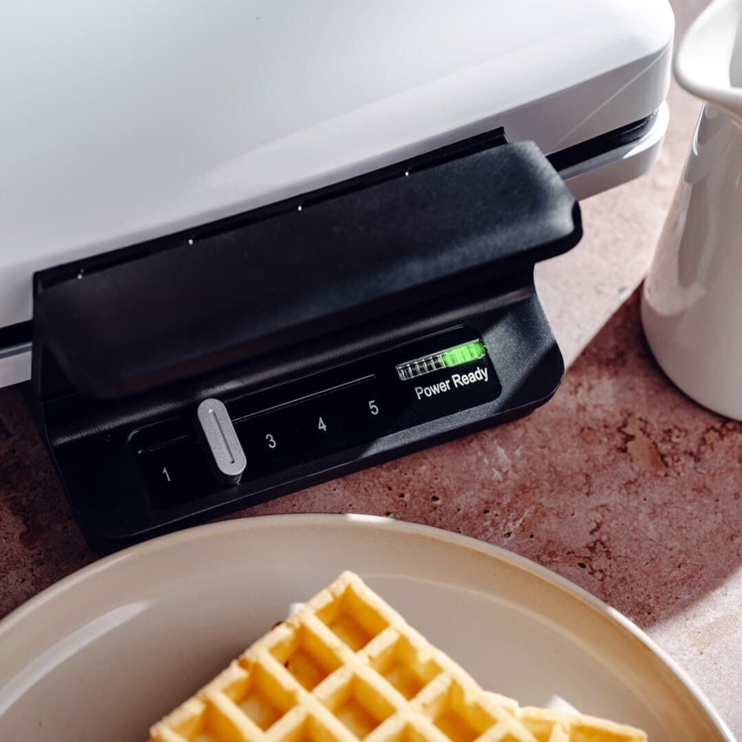 Adler Τοστιέρα για 2 Τοστ 1200W Λευκή AD 3085 6