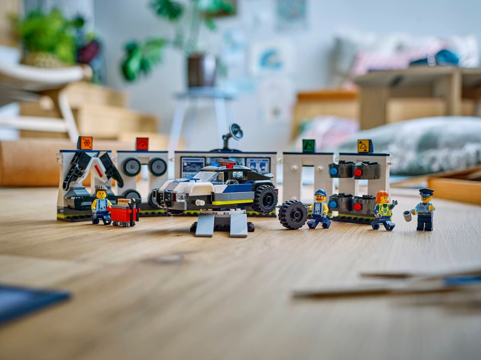 LEGO City Custom Police Car Garage για 6+ Ετών 489τμχ 60457 10