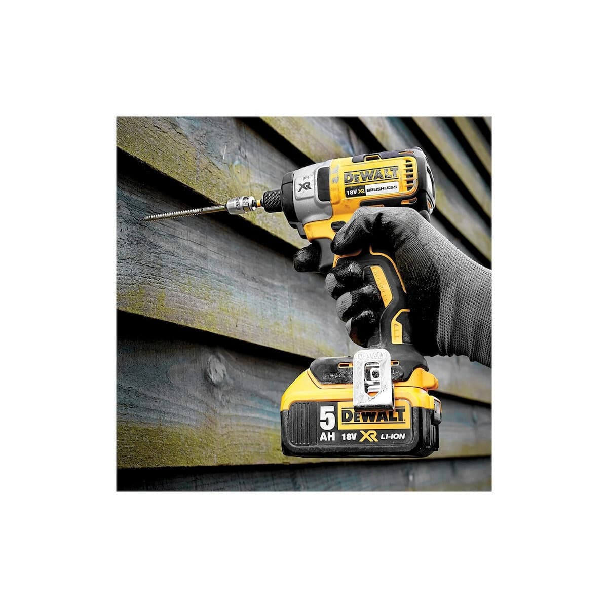 DEWALT DCK422P3T Σετ Γωνιακός Τροχός, Κρουστικό Δραπανοκατσάβιδο, Μπουλονόκλειδο & Πιστολέτο 18V με 3 Μπαταρίες 5Ah και Θήκη 7