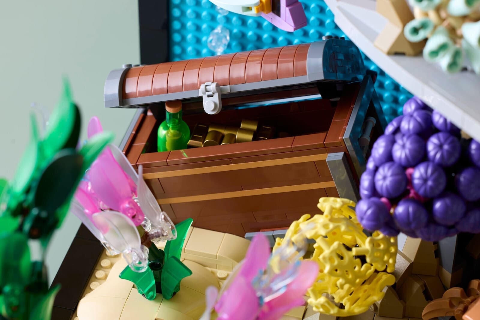 LEGO Icons Tropical Aquarium για 18+ Ετών 4154τμχ 10366 4