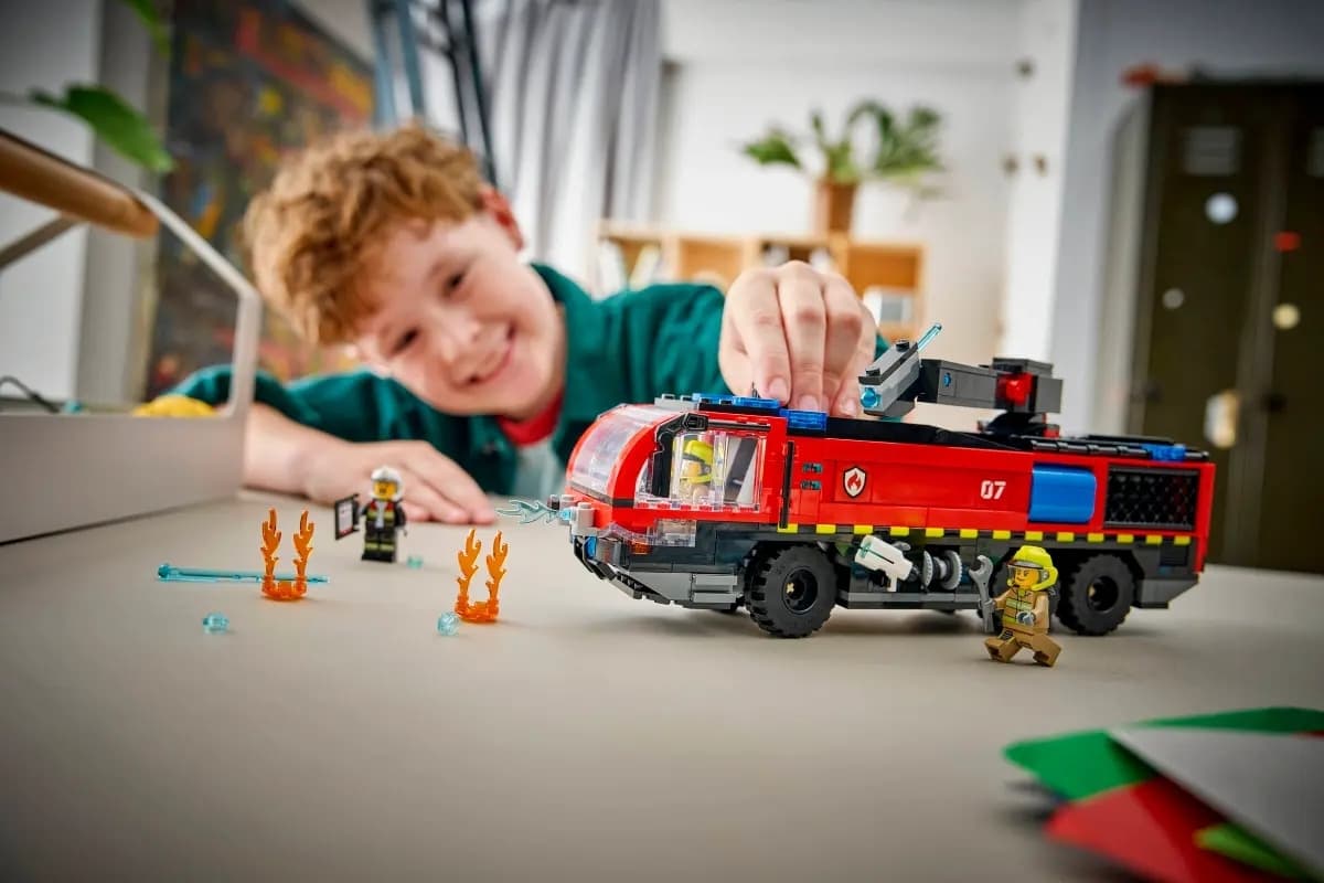 LEGO City Airport Fire Truck για 7+ Ετών 691τμχ 60499 9