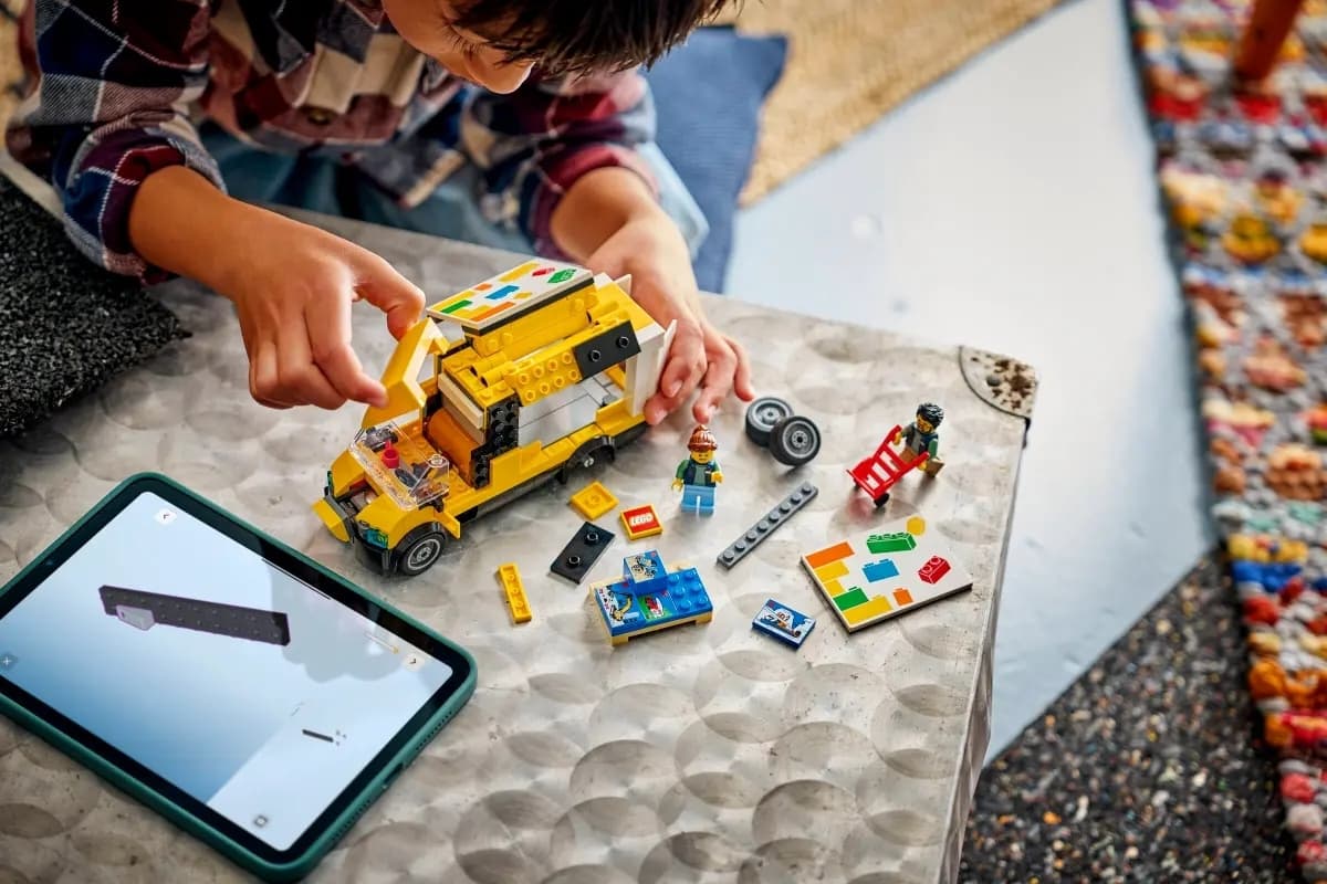 LEGO City The LEGO® Van για 6+ Ετών 276τμχ 60500 10