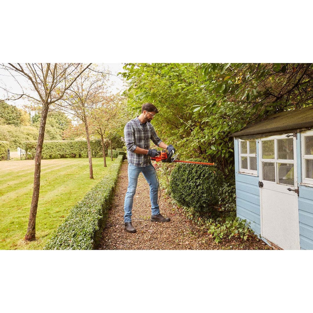 Black & Decker BEHTS401 Ηλεκτρικό Μπορντουροψάλιδο 500W με Μήκος Λάμας 55cm 11