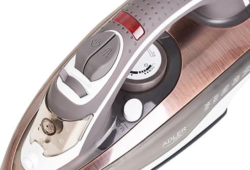 Adler AD 5030 Σίδερο Ατμού 2200W με Κεραμική Πλάκα και Συνεχόμενη Παροχή Ατμού 20gr/min 2