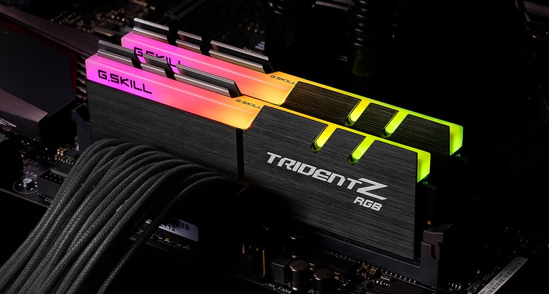 G.Skill Trident Z RGB DDR4 16GB RAM με 2x8GB Modules και Ταχύτητα 3200 για Desktop F4-3200C16D-16GTZR 5