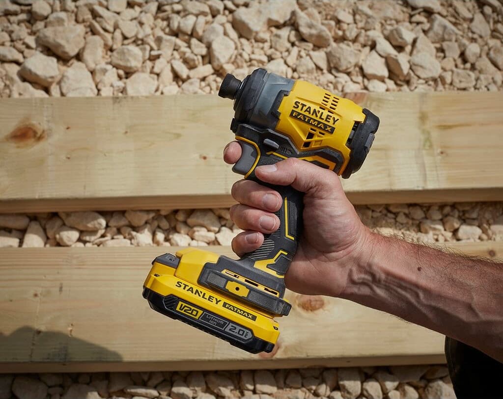Stanley Fatmax Κατσαβίδι Μπαταρίας Brushless 18V 2x2Ah 4