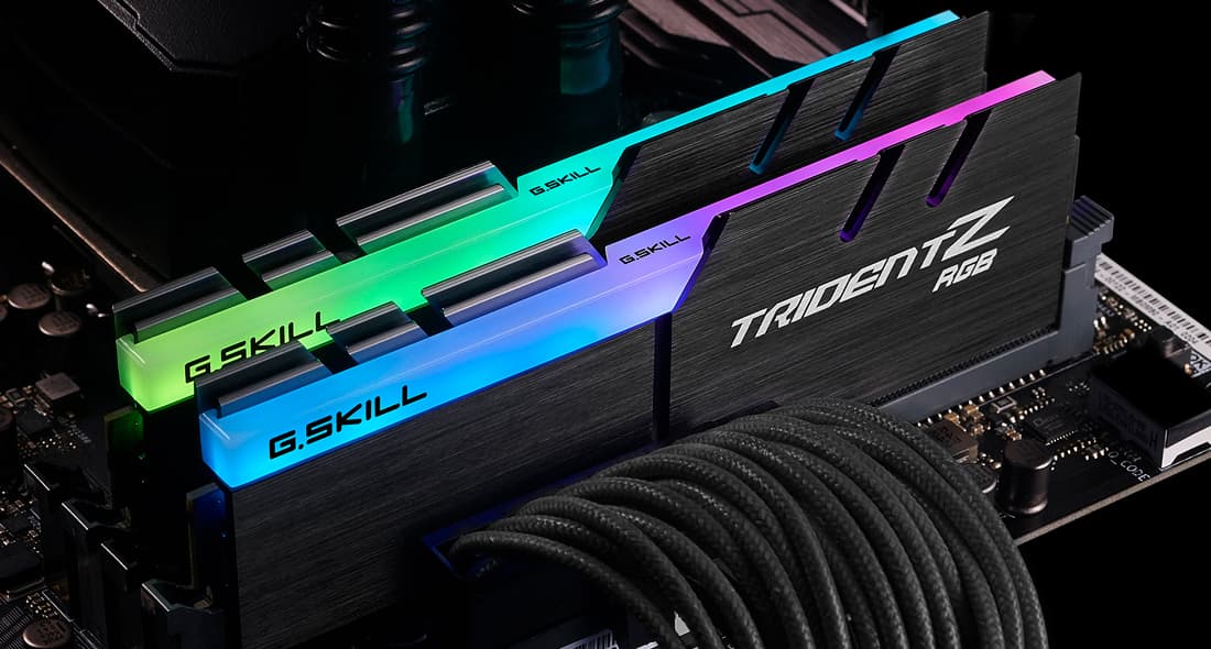 G.Skill Trident Z RGB DDR4 32GB RAM με 2x16GB Modules και Ταχύτητα 3600 για Desktop F4-3600C18D-32GTZR 5