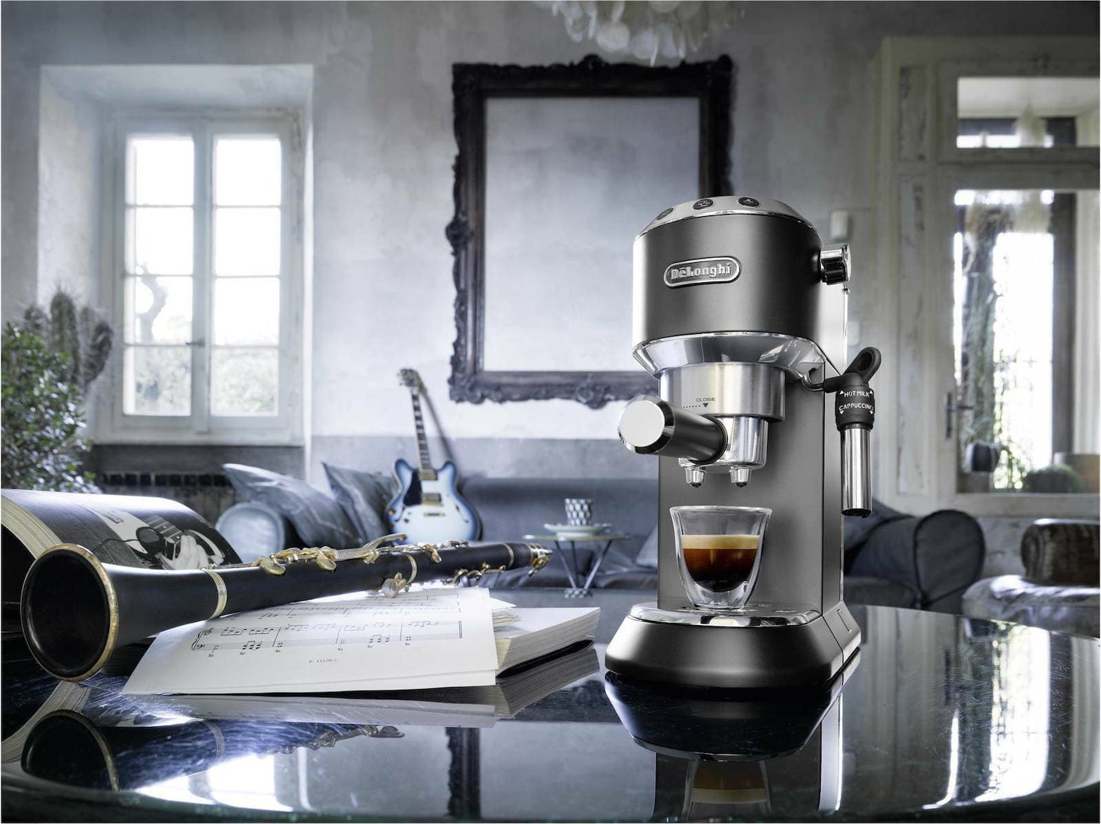 De'Longhi Dedica Pump Μηχανή Espresso 1300W Πίεσης 15bar Μαύρη EC685.BK 6