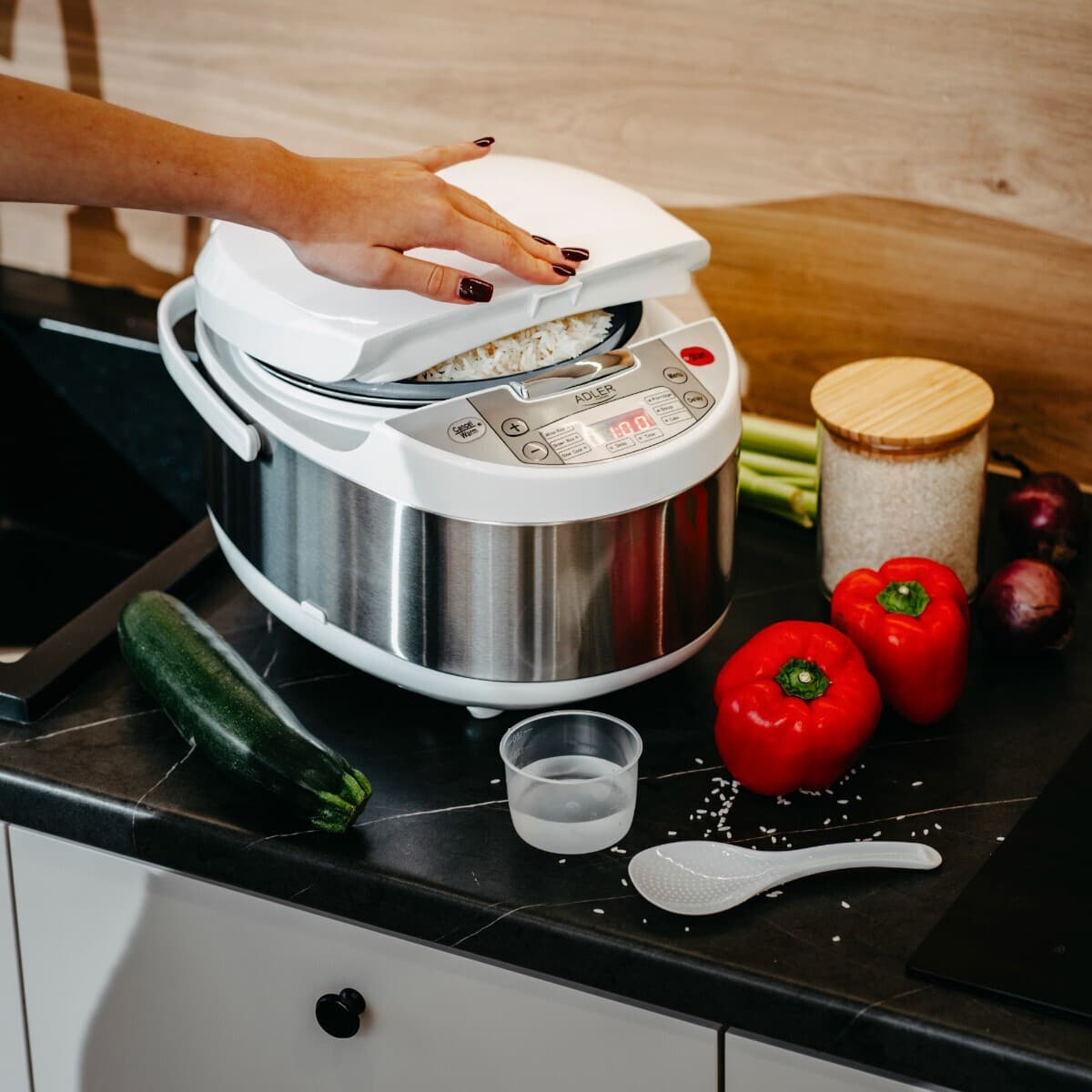 Adler AD 6420 Πολυμάγειρας 700W με Χωρητικότητα 3.25lt Λευκός 6