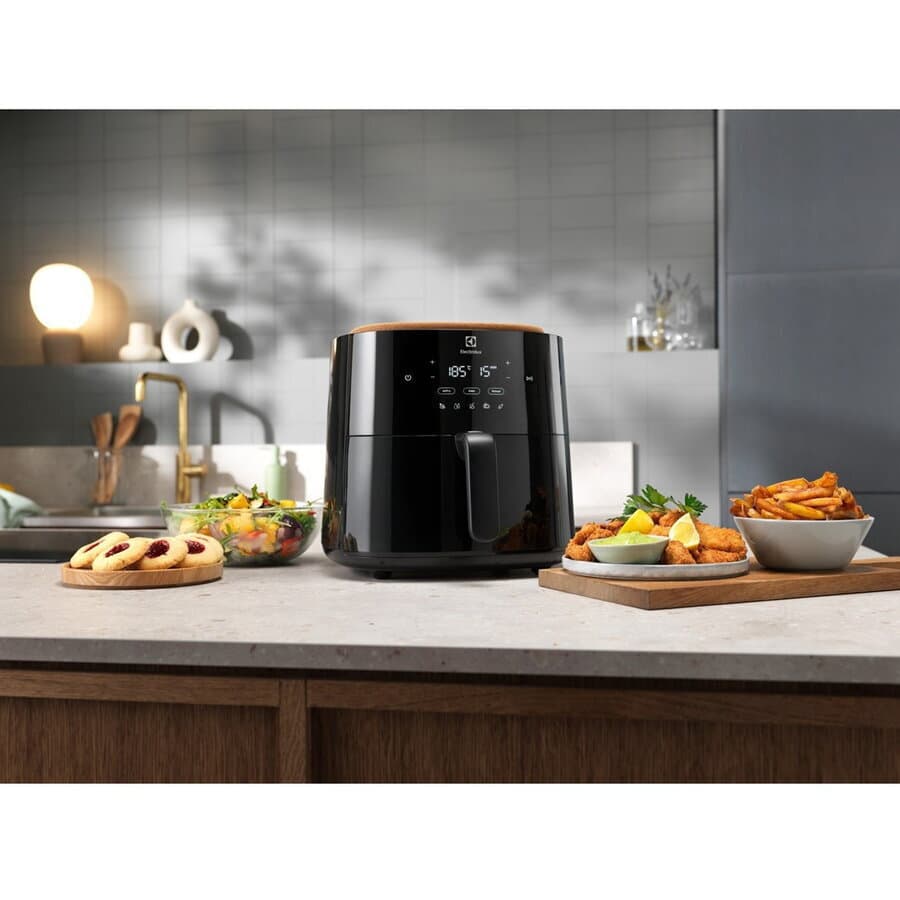 Electrolux Air Fryer 7lt Μαύρο EAF7B 5