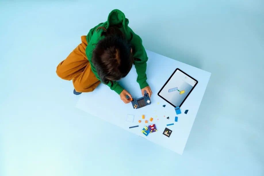 LEGO Creator 3-in-1 Retro Gaming Console για 8+ Ετών 268τμχ 31380 5