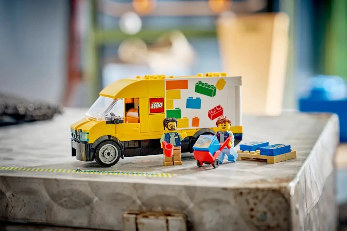 LEGO City The LEGO® Van για 6+ Ετών 276τμχ 60500 9