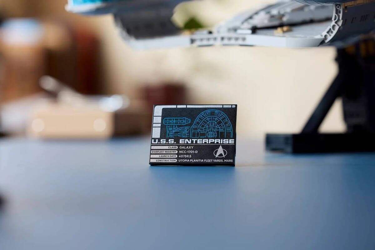 LEGO Icons Star Trek: U.S.S. Enterprise NCC-1701-D™ για 18+ Ετών 3600τμχ 10356 7