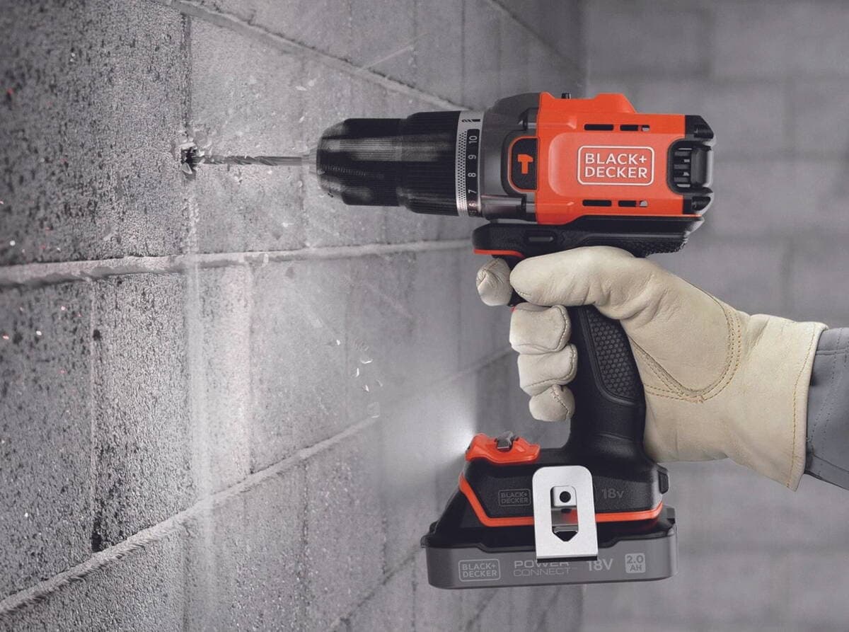 Black & Decker BCD383D2TA Δραπανοκατσάβιδο Μπαταρίας 18V 3
