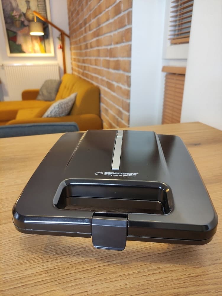 Esperanza Τοστιέρα για 2 Τοστ 1000W Μαύρη EKT010 5